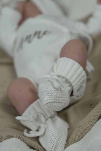 Hovedbilde First babytøfler - milky white