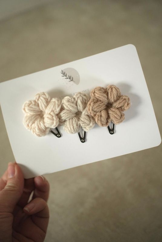 Hårspenner 3 pk - crochet flower