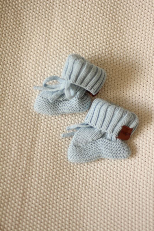 Knit babytøfler - powder blue