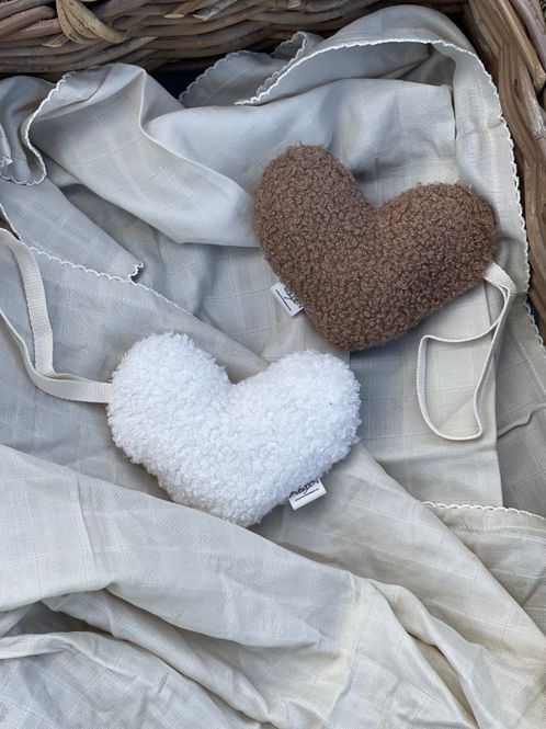 Hovedbilde Bouclé smokkekos - heart cream